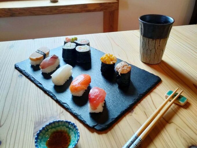 Kyoto: Authentic Sushi Making Cooking Lesson - Sushi for Lunch