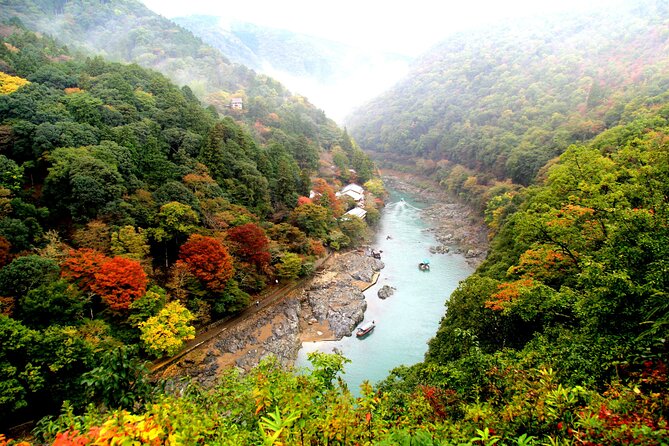 Kyoto Bus Tour: Arashiyama, Kinkaku-ji, Fushimiinari Shrine - Meeting Point and Start Time