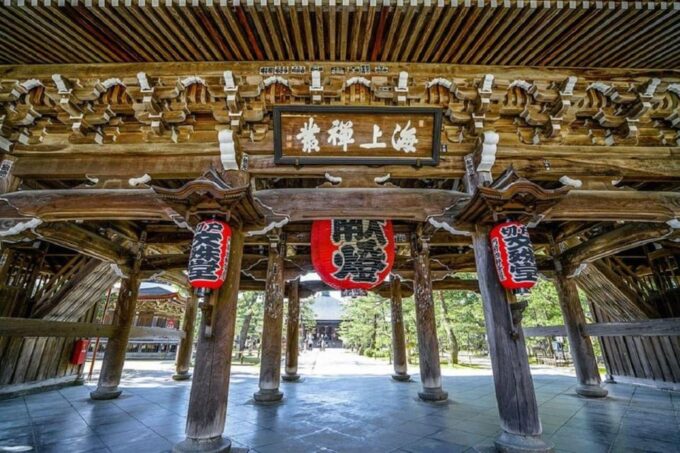 Kyoto Coast, Amanohashidate & Ine Bay One Day Trip - Ine Fishing Village