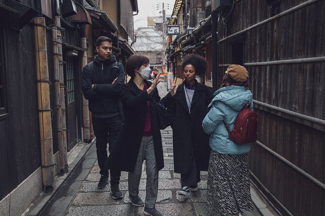 Kyoto Custom Highlight: Private Walking Tour With Licensed Guide - Popular Sights