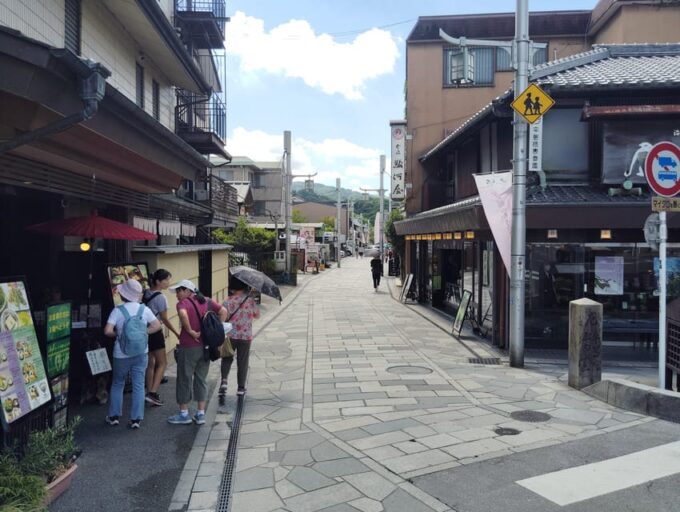 Kyoto: Enjoy Byodoin Temple and Tea Sweets - 90 Min Tour - Taking in Ujis Rich History and Culinary Delights