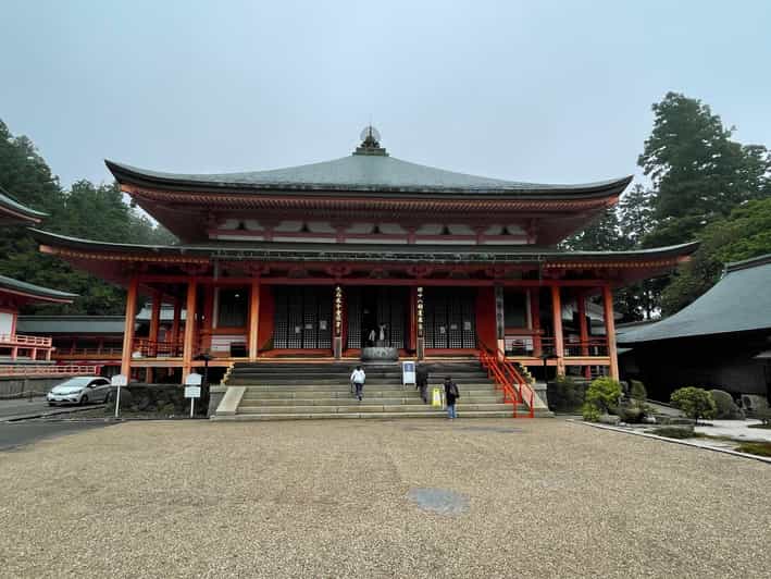 Kyoto: Enryakuji - Sacred Site of Buddhism, 2-Hour Tour - Architectural Beauty of the Temple