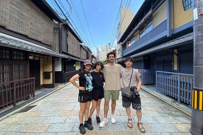 Kyoto Full Day Tour From Osaka With Licensed Guide and Vehicle - Traveler Experiences and Feedback