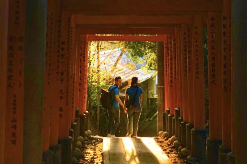 Kyoto Fushimi-Inari Night Walking Tour - Key Points
