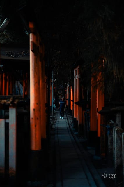 Kyoto Fushimi-Inari Night Walking Tour - The Significance of the Vermilion Gates