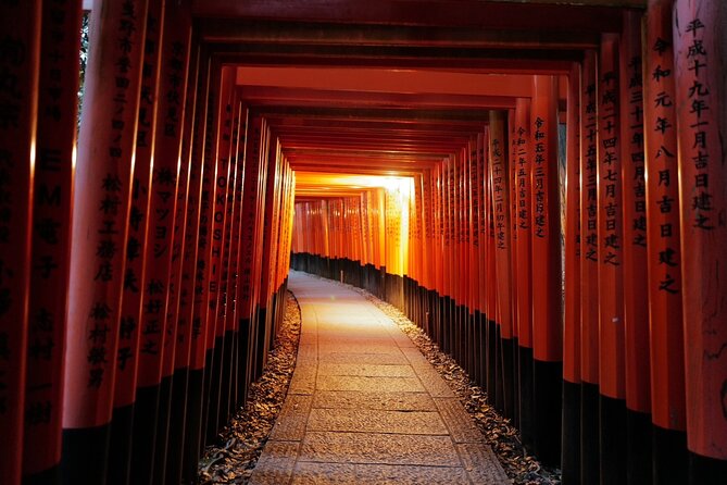 Kyoto Fushimi Inari Night Walking Tour - Tour Features