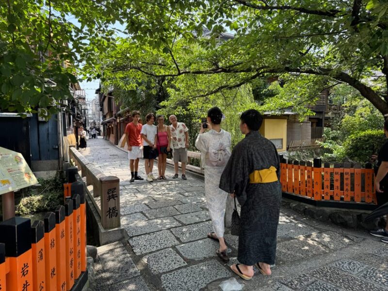 Kyoto: Gion Full-Day - Popular Spots & Hidden Gems - Private - Yasaka Kōshin-dō Temple