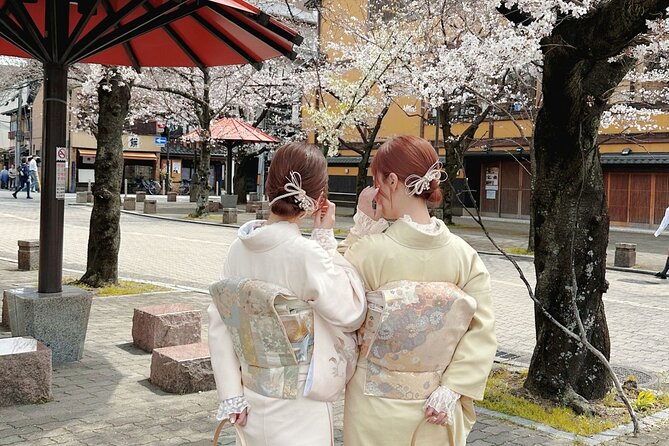 Kyoto Gion: Japanese Traditional Experience -Kimono, Yukata - Capturing Memorable Moments