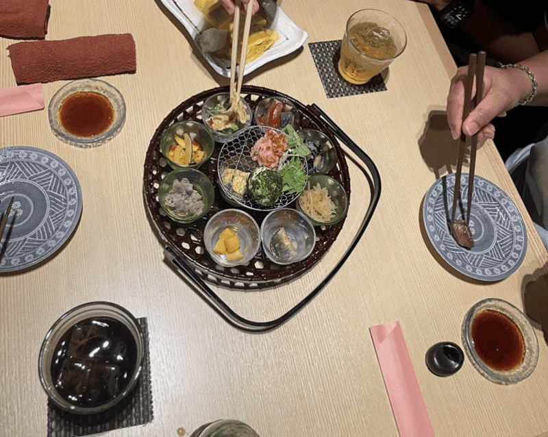 Kyoto: Gion & Pontocho Food Tour With 13 Dishes - Connecting With Fellow Travelers