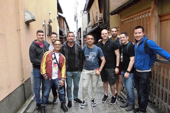 Kyoto Gion Tour Maiko or Geisha Dinner Included - Licensed Guide Service