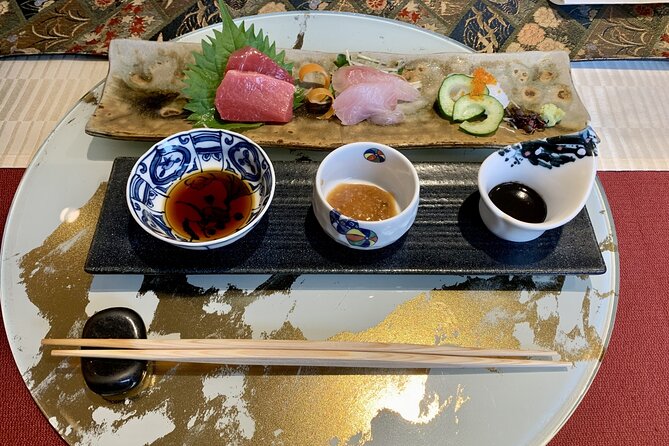 KYOTO GION Walking PRIVATE Tour and Customized Kappo Dinner - Booking Confirmation and Availability Details