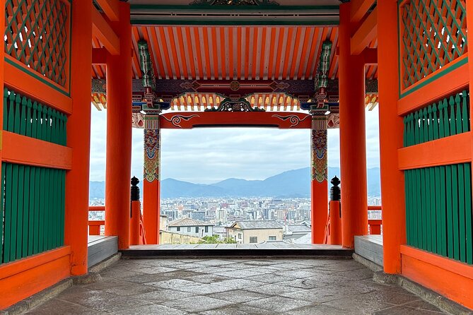 Kyoto Guided Day Tour With Free Admission - Tour Guide Expertise