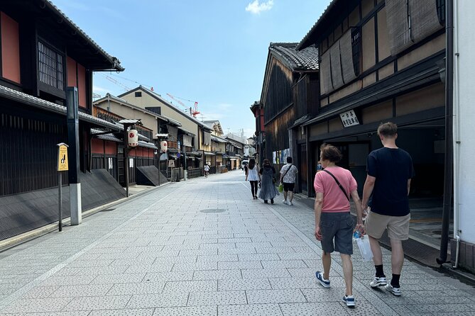 Kyoto: Half-Day Private Tour Gion Geisha Districts & Kiyomizu - Recommended Travelers and Booking Details
