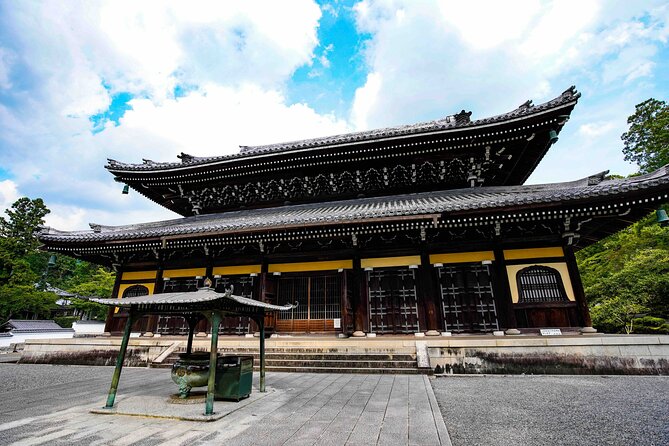 Kyoto Hihashiyama E-Bike Tour *Private, Pick up From/To Hotel - Discover Traditional Tea Ceremony and Sweets