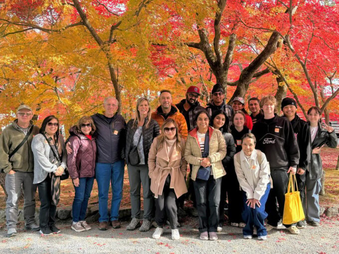 Kyoto: Historical Nara & Kyoto Bus Tour - Exploring Tōdai-ji Temple