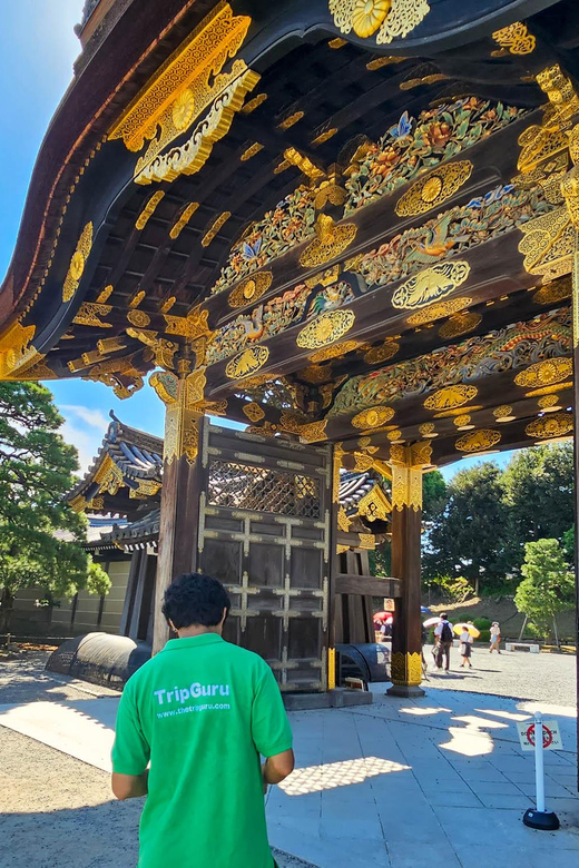 Kyoto: Imperial Palace & Nijo Castle Guided Walking Tour - Kyoto Imperial Palace