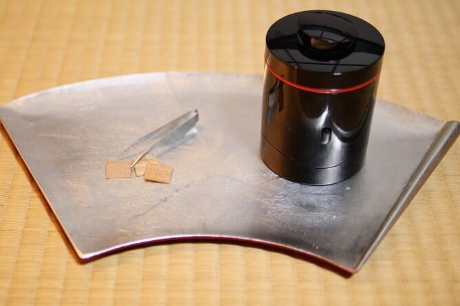 Kyoto Incense Experience at the Imperial Household Temple - Experienced Guide and Interpreter