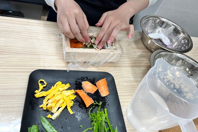 Kyoto: Japanese Cooking Class. Make Udon and Sushi and More - Additional Class Details