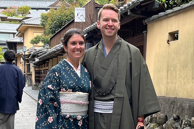 Kyoto Kimono Rental CHAMATSU Couple Plan - Exploring Kyoto in Kimono