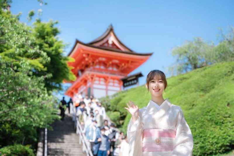 Kyoto: Kimono/Yukata Rental 5 Minutes From Kiyomizu-Dera - Key Points
