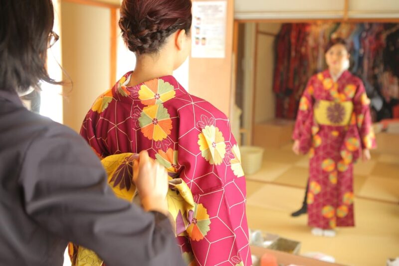 Kyoto: Kiyomizu-Dera TempleRent a Kimono and Ride a Rickshaw - Rickshaw Tour Highlights