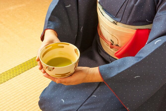 Kyoto Kiyomizu Tea Ceremony With Scenic Garden Views - Enjoying the Scenic Garden Views