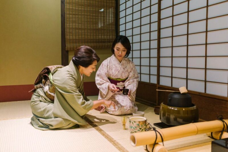Kyoto: Machiya House Tea Ceremony and Kimono Rental - Kimono Experience