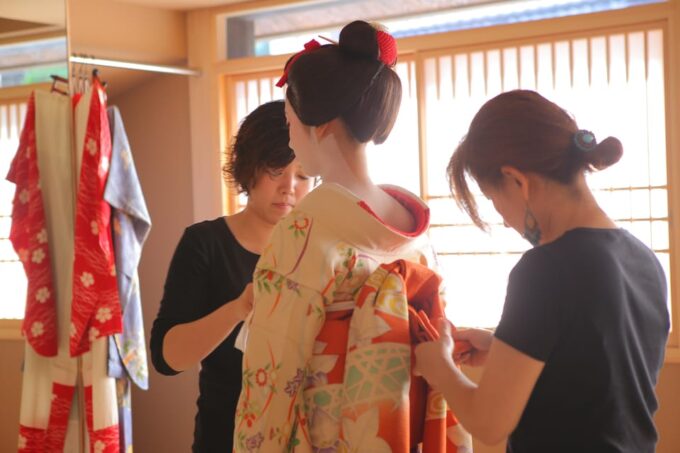 Kyoto: Maiko Makeover and Photoshoot Experience (Women Only) - Additional Information