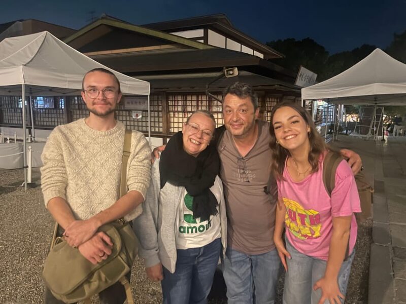 Kyoto: Night Walking Tour With a Local Licensed Guide - Key Points