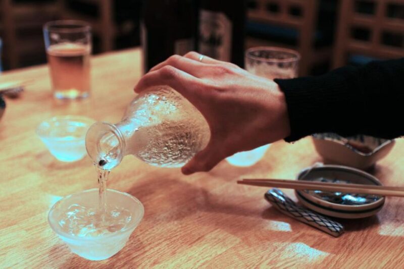 Kyoto: Nightlife Bar Crawl Tour With Local Guide - Exploring Shijo Kawaramachis Nightlife