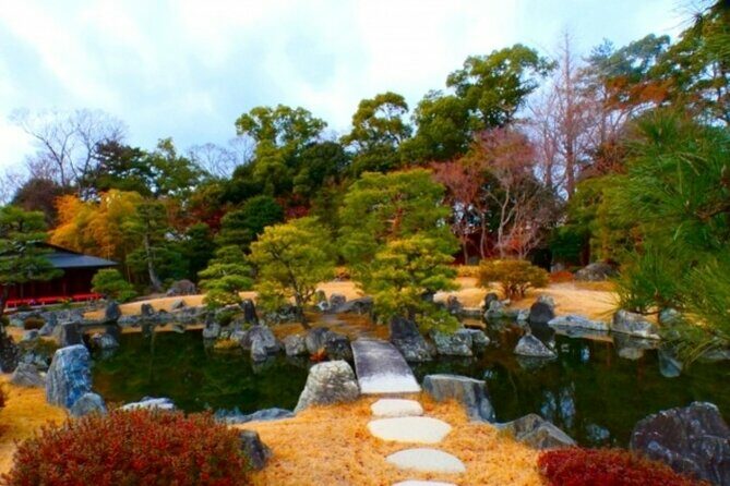Kyoto: Nijo Castle World Heritage Guided Tour with Admission - The Experience of the Guides