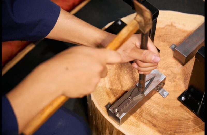 Kyoto: Ninja Weapon Making Class at a Historic Mansion - Weapon Tempering Process