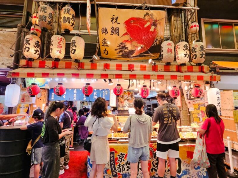 Kyoto: Nishiki Market and Depachika Food Tour With a Local - Visiting the Depachika Food Hall