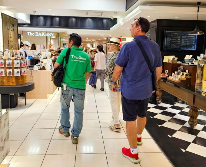 Kyoto: Nishiki Market and Depachika Food Tour With a Local - Tour Inclusions