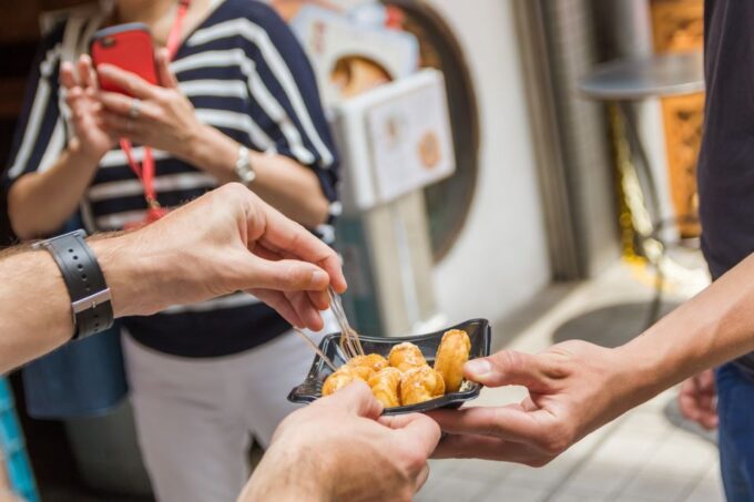 Kyoto: Nishiki Market Food Tour - Tour Logistics and Requirements