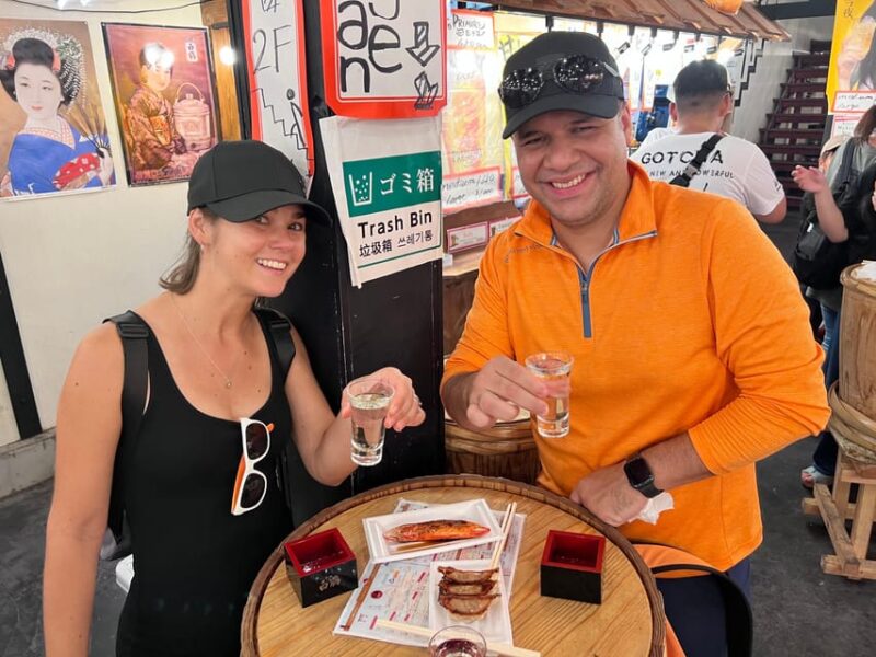 Kyoto: Nishiki Market Food Tour With Local Guide - Exploring Nishiki Market