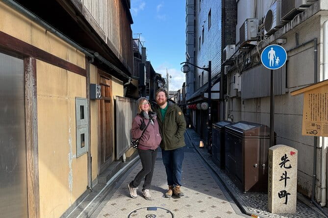 Kyoto Nishiki Market Street Food Tour - Booking and Cancellation