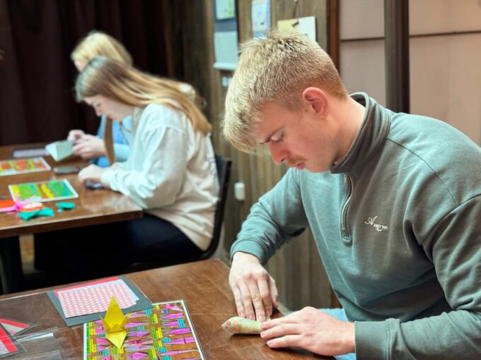 Kyoto: Origami (Folding Paper) Workshop - Souvenirs and Optional Purchases