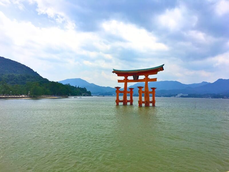 Kyoto/Osaka: Hiroshima History, Peace & Scenic Wonders Trip - Exploring Miyajima Island