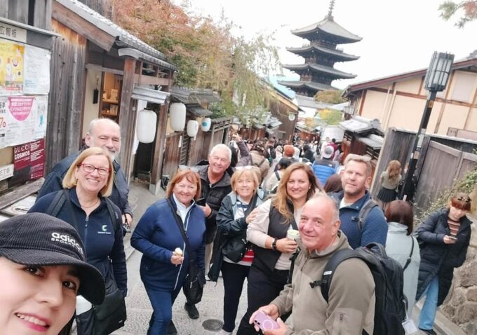 Kyoto: Private and Customized Tour (Walking/Public Transportation) - Frequently Asked Questions