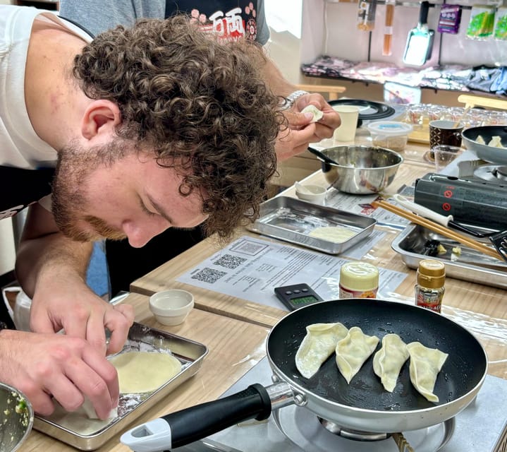 Kyoto: Ramen, Gyoza, and Onigiri Cooking Class - Cooking Experience