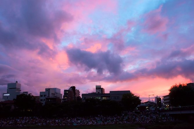 Kyoto Spring Evening (Cherry Blossom) Food Tour - Opportunities for Shopping and Exploration