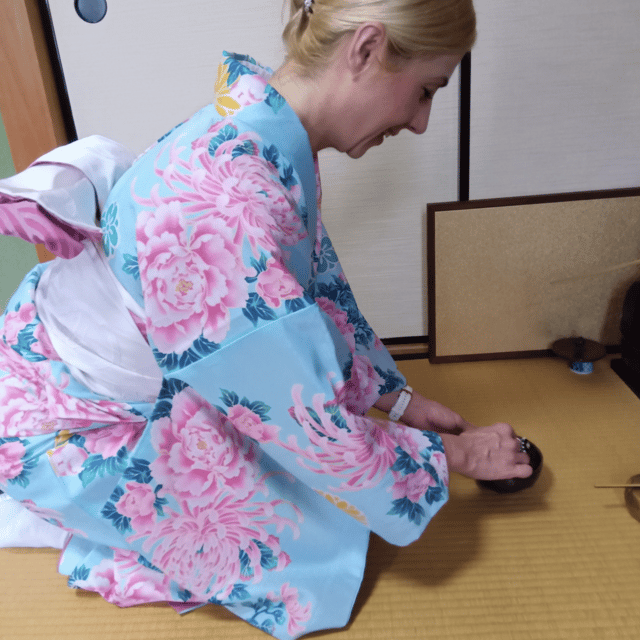 Kyoto: Tea Ceremony Experience in a Small Tea Room - Key Points