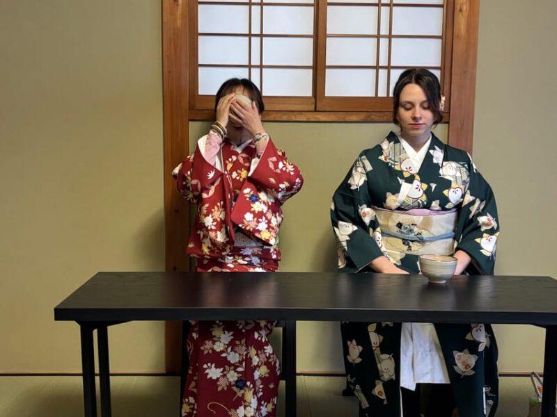 Kyoto: Tea Ceremony in 100 Years Old Townhouse With Chairs - Exploring the Connection to Zen
