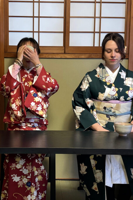 Kyoto: Tea Ceremony in 100 Years Old Townhouse With Chairs - Accessibility and Restrictions