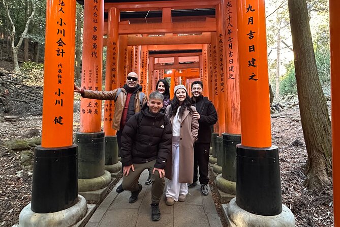 Kyoto Tour in Spanish: Fushimi Inari Bamboo Forest and Kinkaku-ji - Discover the Bamboo Forest