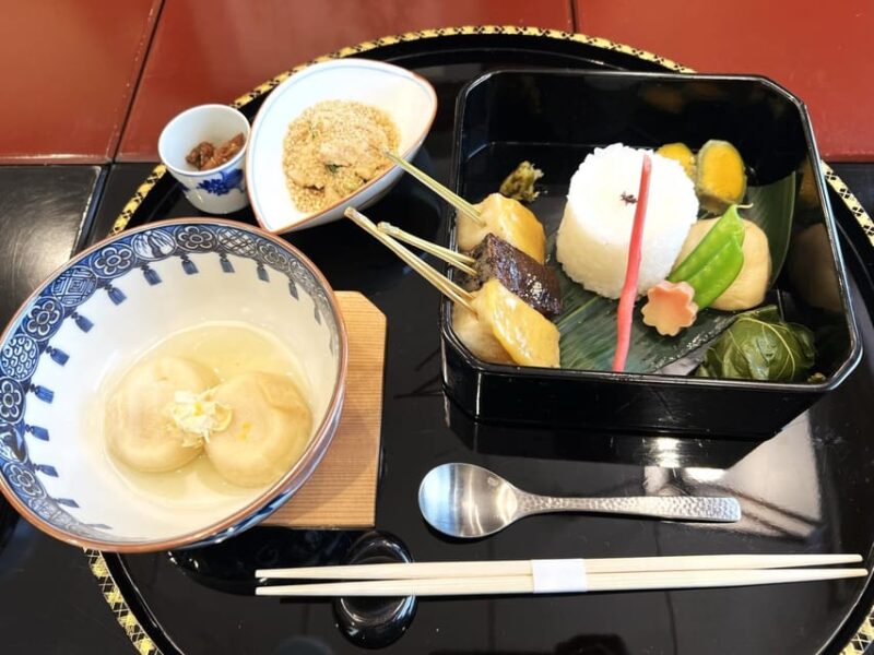 Kyoto: Vegan Food Tour With a Local Guide - Key Points