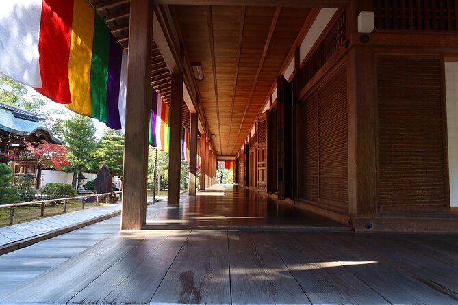 Kyoto Walking Tour: Buddhism, Art and Gardens - Strolling Through Captivating Gardens