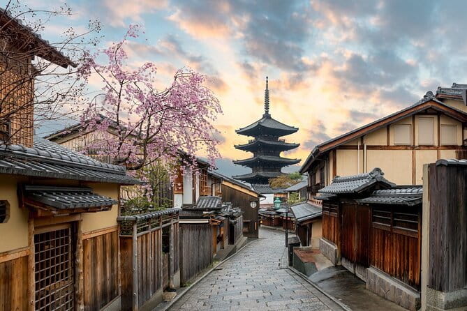 Kyoto Walking Tour With Kimono Rental Lunch and Tea Ceremony - Cancellation and Payment Policy