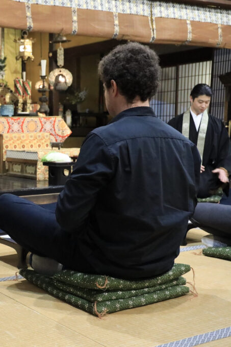 Kyoto:Private Temple ZEN Meditation & Morning Prayer - The Benefits of Incorporating Zen Meditation